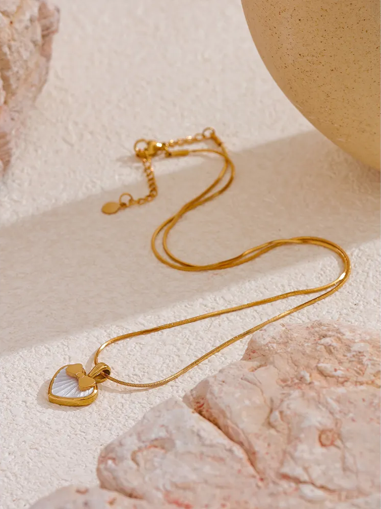 Heart-Bow Pendant Necklace
