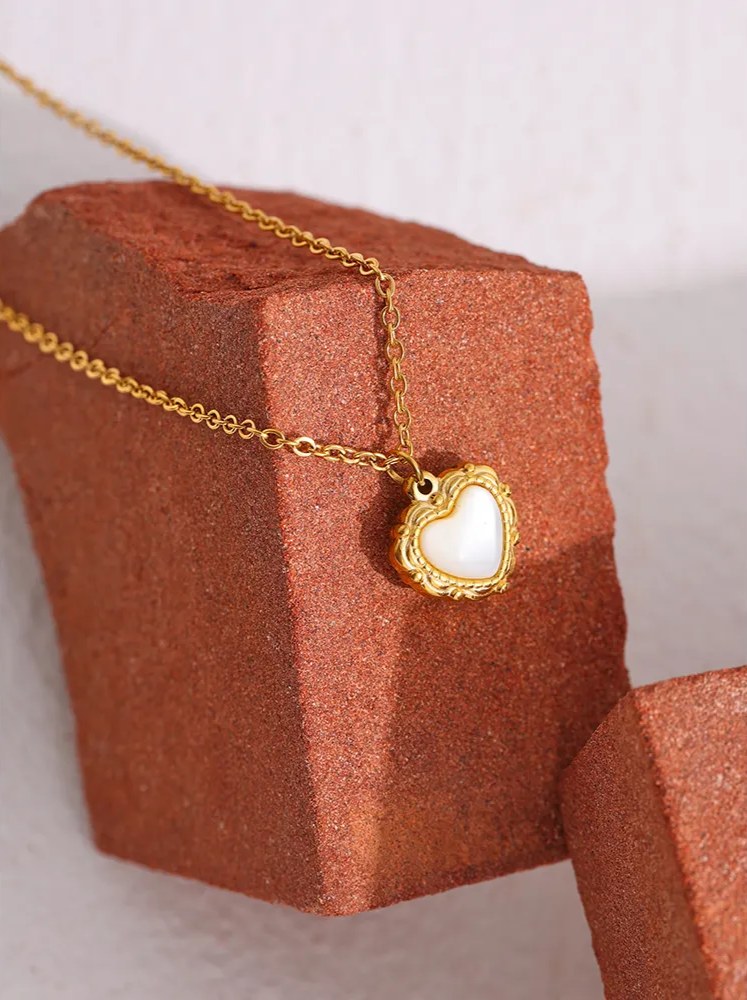Shell of Love Pendant Necklace